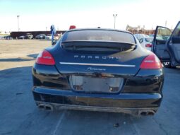 
										2013 Porsche Panamera full									