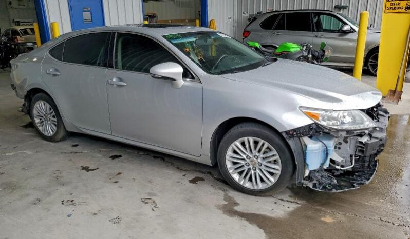 
								2015 Lexus Es 350 full									