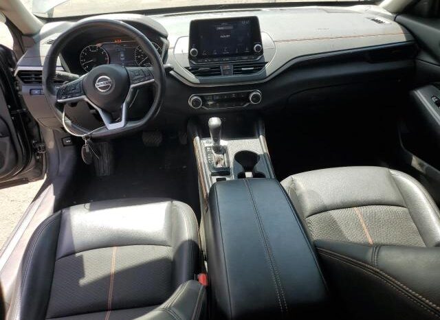 
								2022 Nissan Altima sr full									