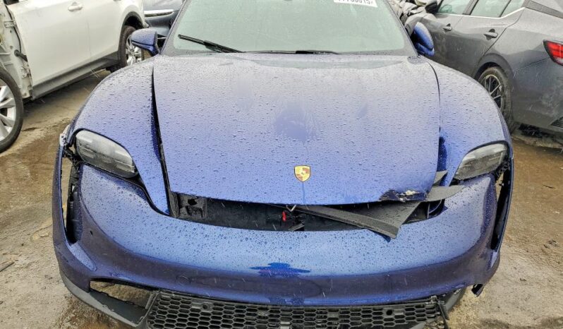 
								2021 Porsche Taycan full									