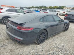 
										2017 Porsche Panamera full									