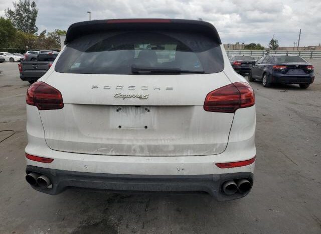
								2016 Porsche Cayenne full									