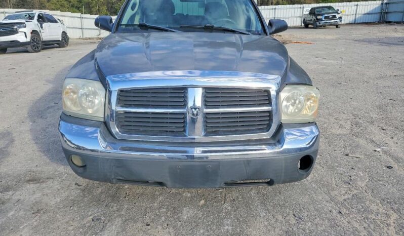 
								2005 Dodge Dakota full									