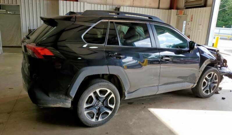 
								2021 Toyota Rav4 full									