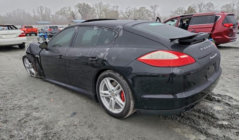 
								2013 Porsche Panamera full									