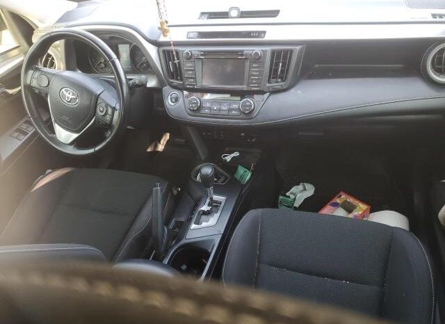 
								2018 Toyota Rav4 full									