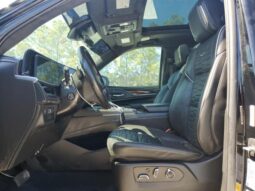 
										2022 Cadillac Escalade full									