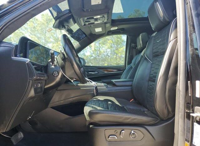 
								2022 Cadillac Escalade full									