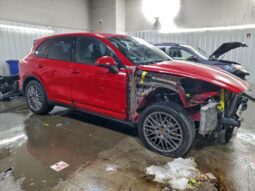 
										2018 Porsche Cayenne full									