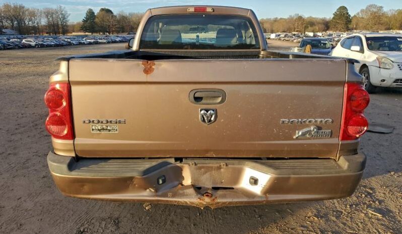 
								2010 Dodge Dakota full									