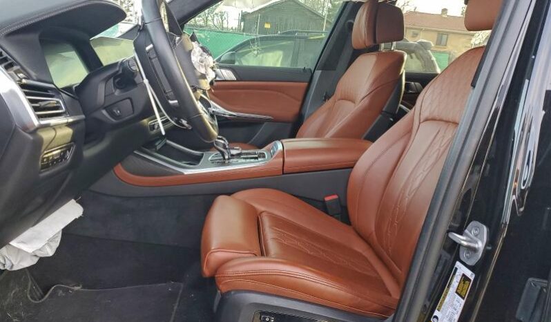 
								2022 BMW X7 full									