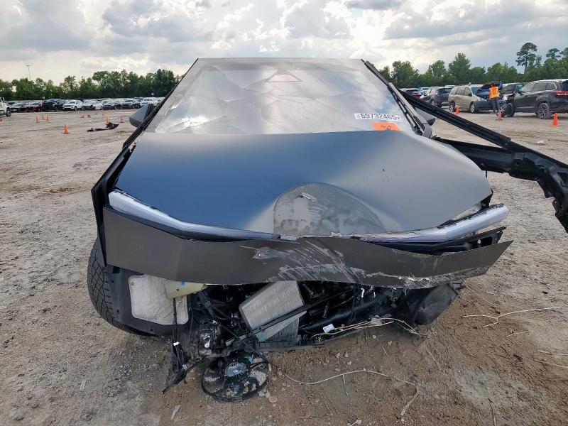 2024 Tesla Cybertruck