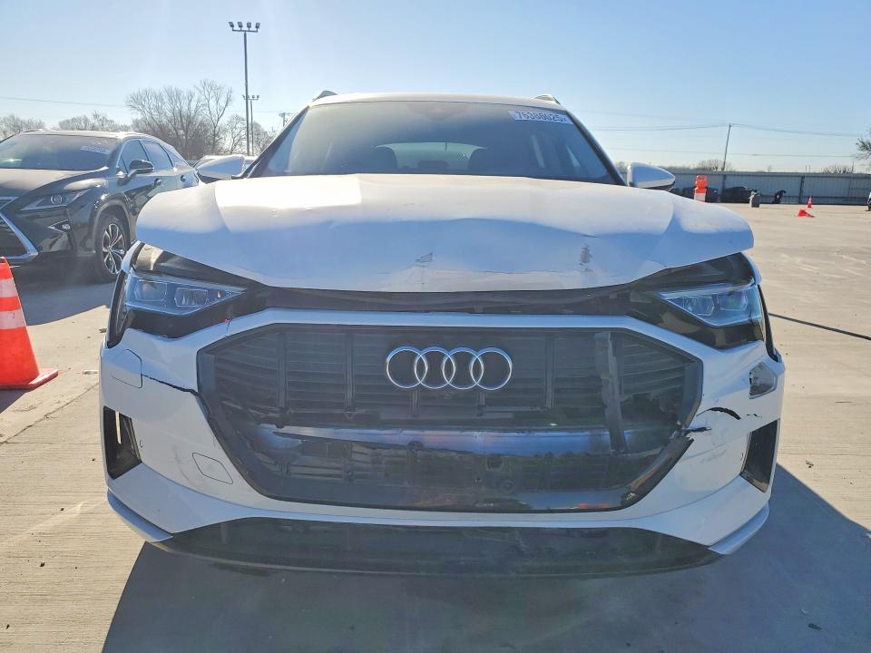 2021 Audi E-tron
