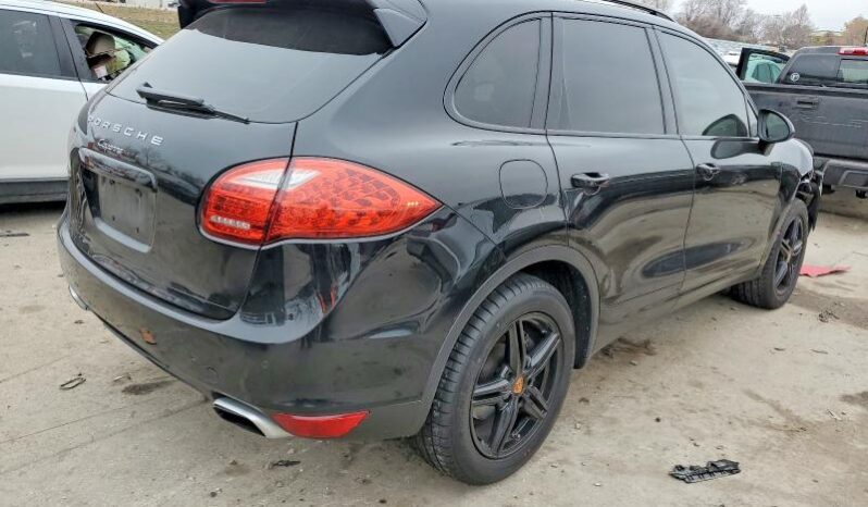 
								2014 Porsche Cayenne full									