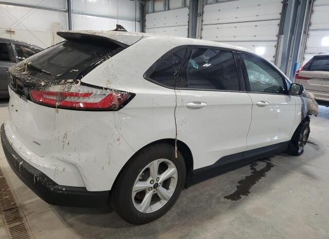 
								2024 Ford Edge se full									