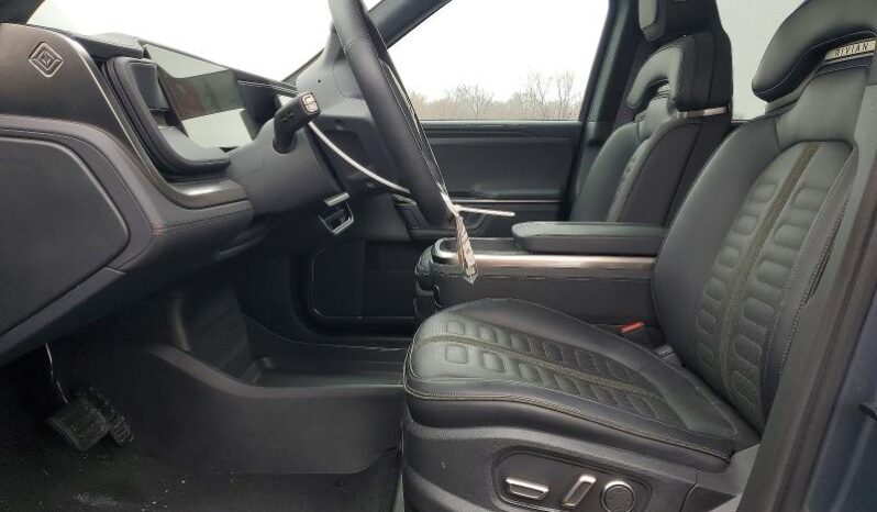 
								2025 Rivian R1s full									
