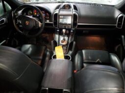 
										2013 Porsche Cayenne full									