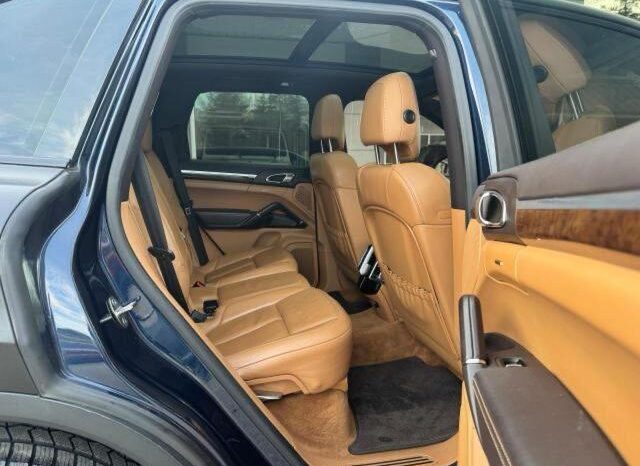 
								2013 Porsche Cayenne full									
