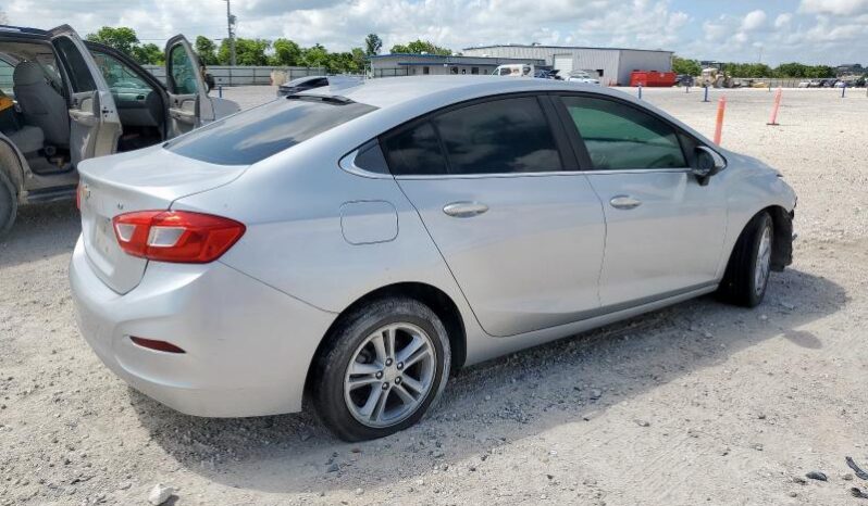 
								2017 Chevrolet Cruze full									