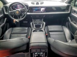 
										2024 Porsche Cayenne full									
