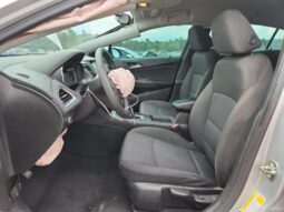 
										2019 Chevrolet Cruze full									