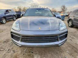
										2019 Porsche Cayenne full									