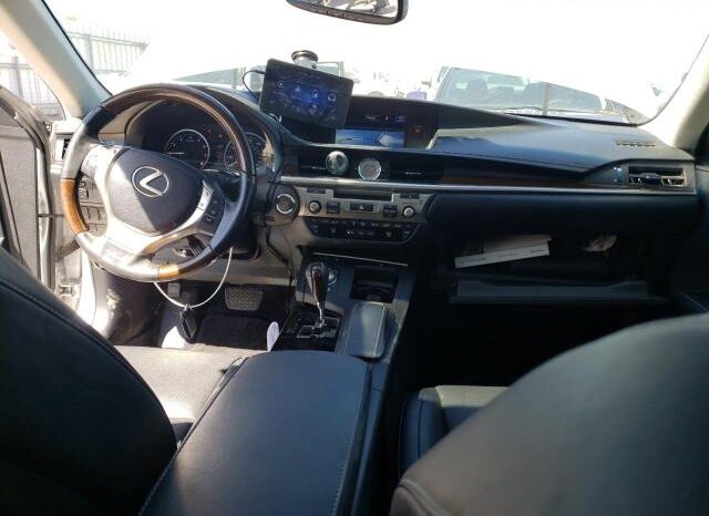 
								2015 Lexus Es 350 full									