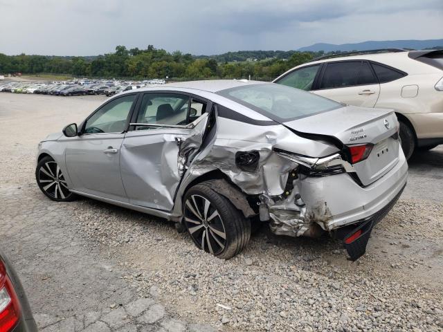 2022 Nissan Altima sr