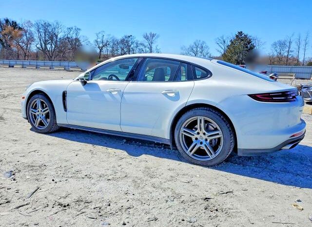 
								2017 Porsche Panamera full									