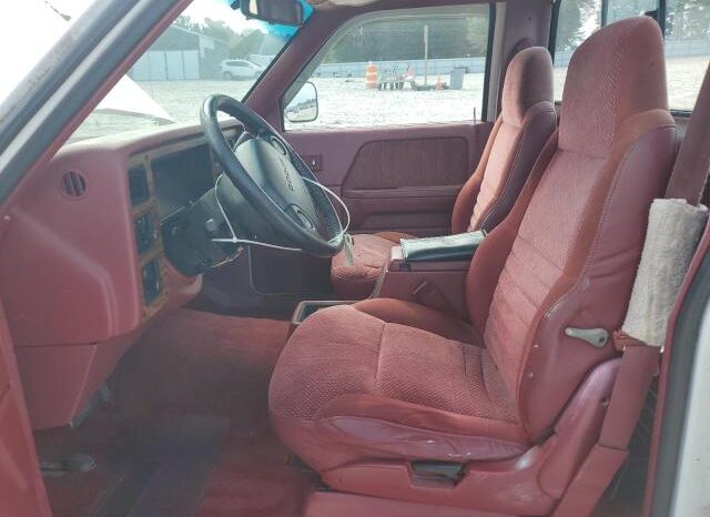 
								1994 Dodge Dakota full									