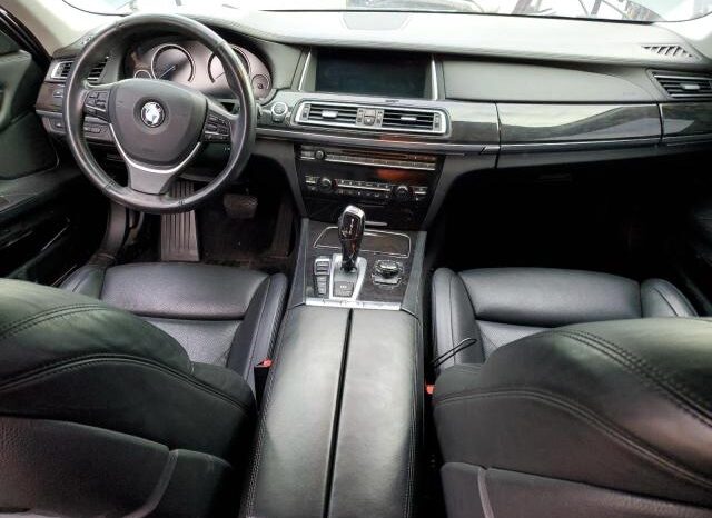 
								2013 BMW 7 series full									