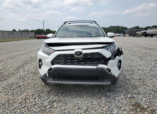 
								2021 Toyota Rav4 full									