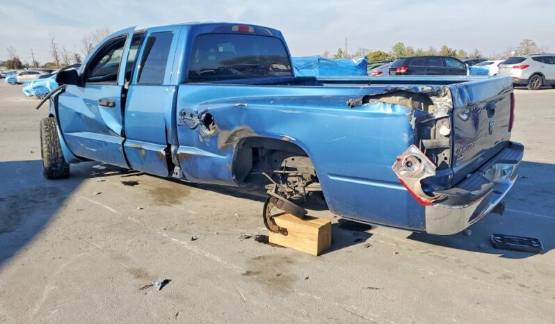 
								2006 Dodge Dakota full									
