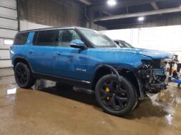 
										2023 Rivian R1s full									
