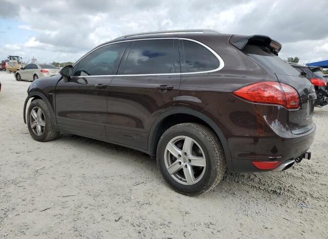 
								2014 Porsche Cayenne full									