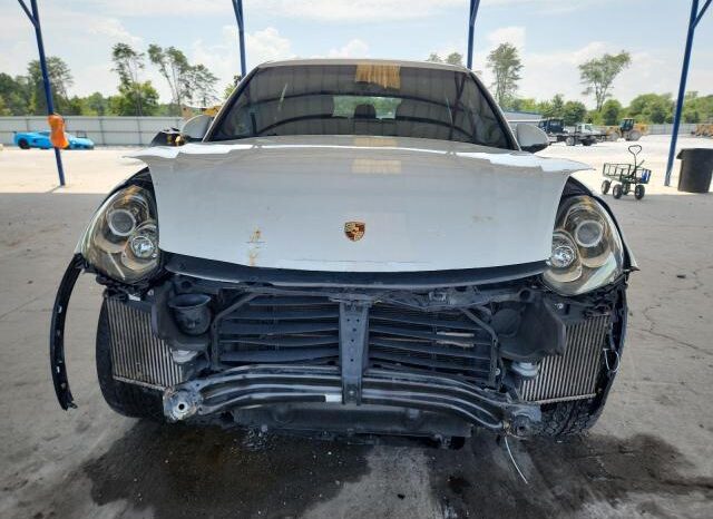 
								2015 Porsche Cayenne full									