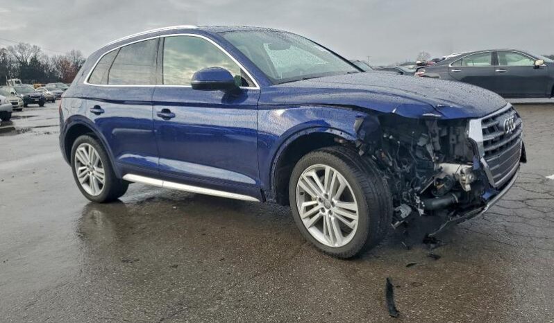 
								2020 Audi Q5 full									