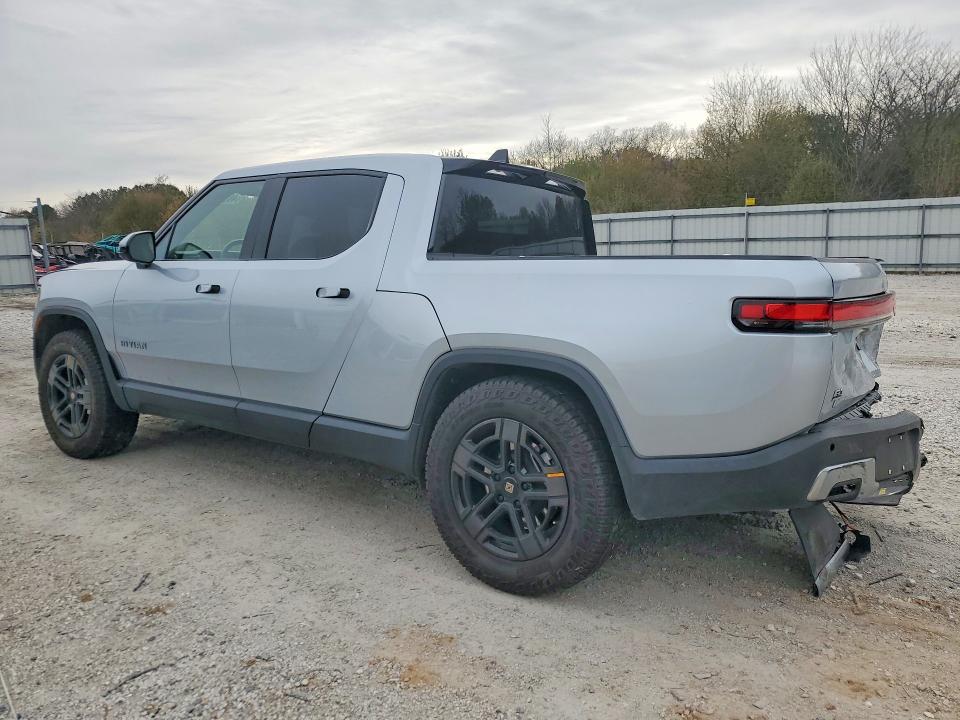 2025 Rivian R1t