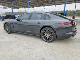 
										2017 Porsche Panamera full									