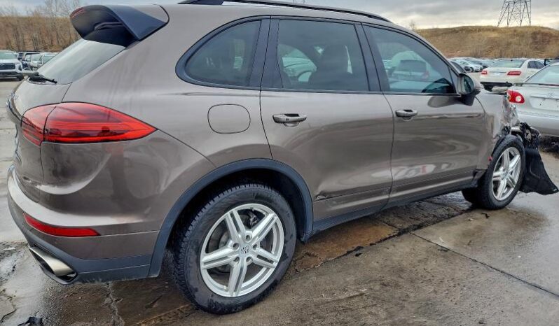 
								2016 Porsche Cayenne full									