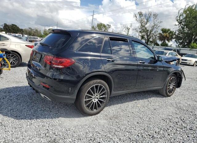 
								2022 Mercedes-benz Glc 300 full									