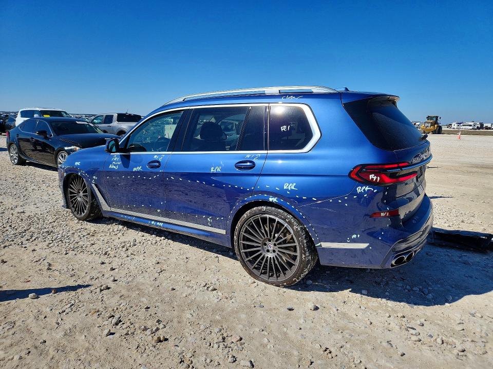 2024 BMW X7