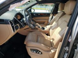 
										2020 Porsche Cayenne full									
