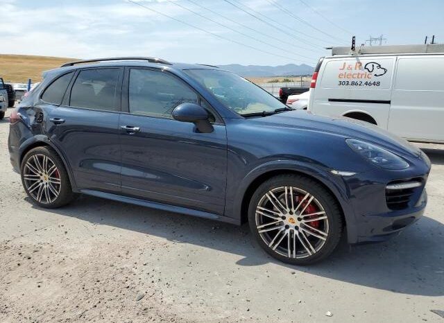 
								2013 Porsche Cayenne full									