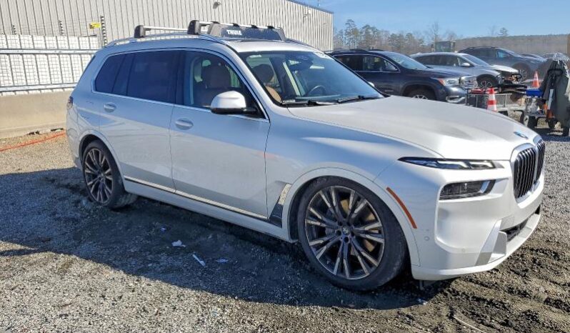 
								2023 BMW X7 full									