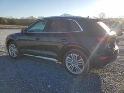 
										2019 Audi Q5 full									