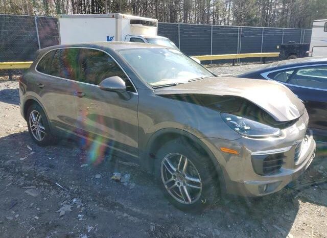 
								2016 Porsche Cayenne full									