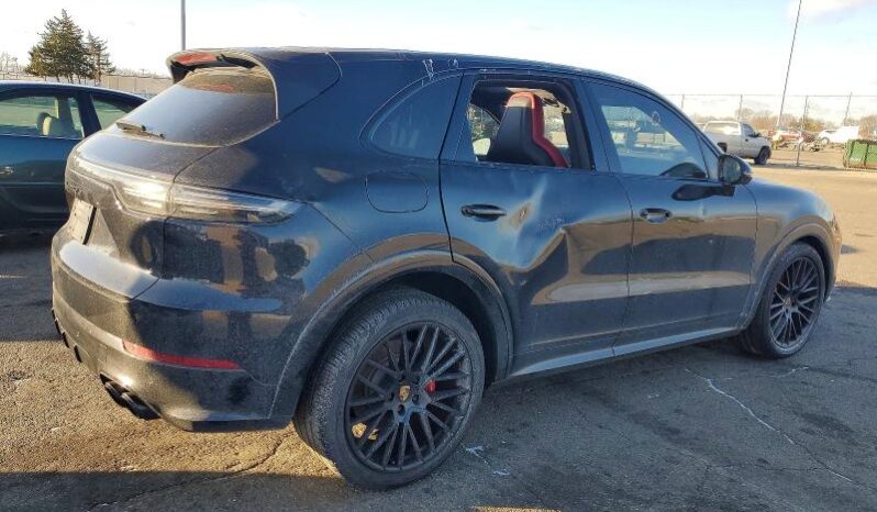 
								2021 Porsche Cayenne full									
