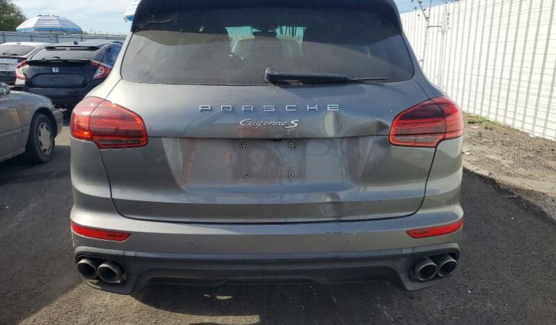 
								2018 Porsche Cayenne full									