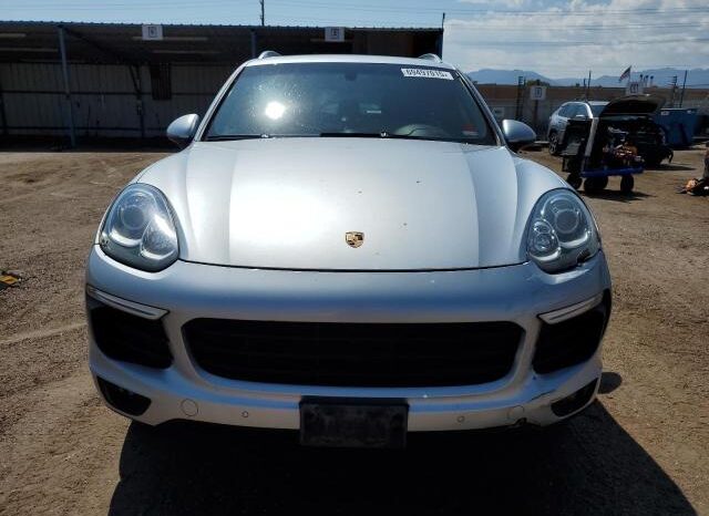 
								2016 Porsche Cayenne full									